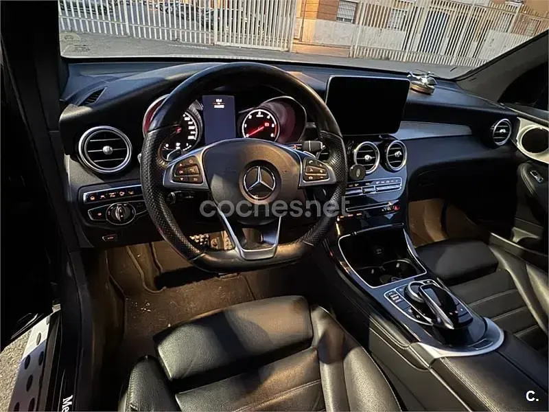 Usado Mercedes GLC250 AMG line 204 CV (150 kW) 2016 Gris / plata SUV