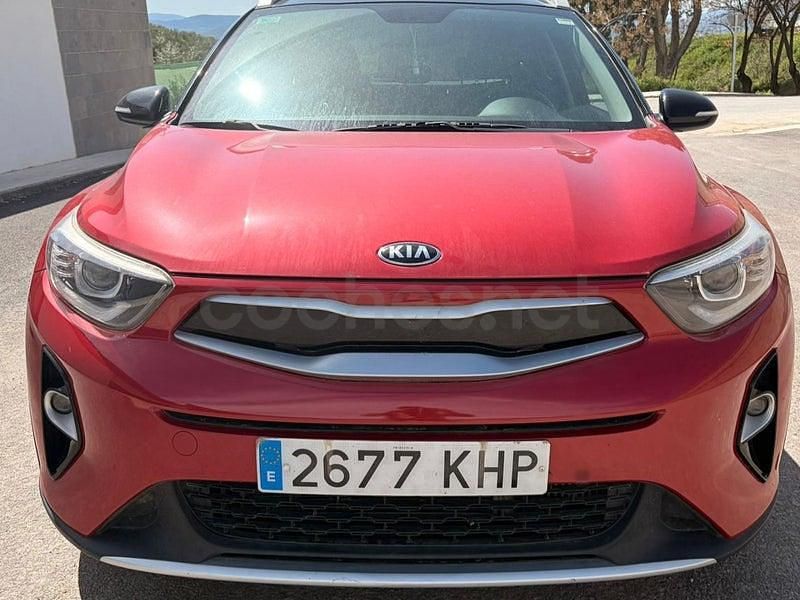 Usado Kia Stonic 120 CV (88 kW) 2018 Rojo SUV