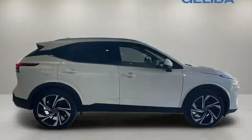 Usado Nissan Qashqai Tekna 160 CV (117 kW) 2024 Lunar white SUV