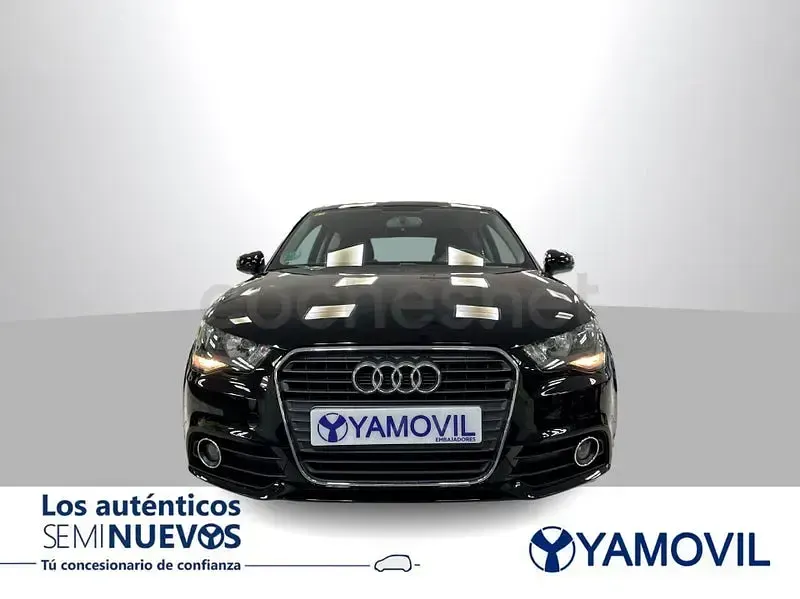Usado Audi A1 Attraction 86 CV (63 kW) 2013 Negro Utilitario