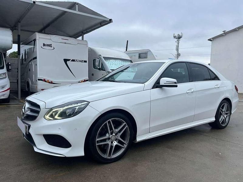 Usado Mercedes E220 Avantgarde 170 CV (125 kW) 2015 Blanco Berlina