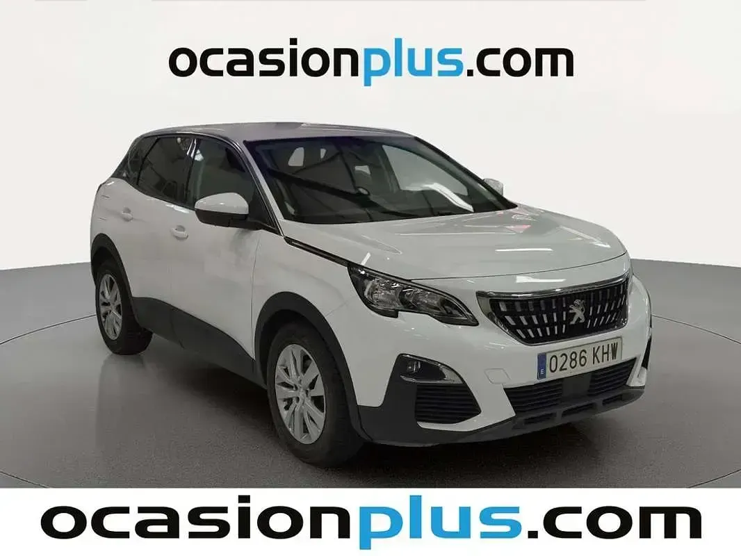 Usado Peugeot 3008 Active 120 CV (88 kW) 2018 Blanco SUV