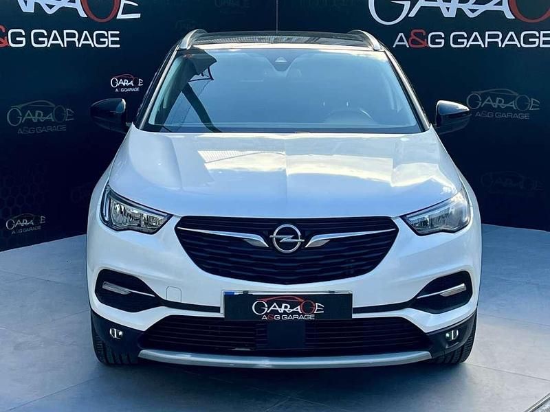 Usado Opel Grandland X Ultimate 131 CV (96 kW) 2019 Blanco SUV