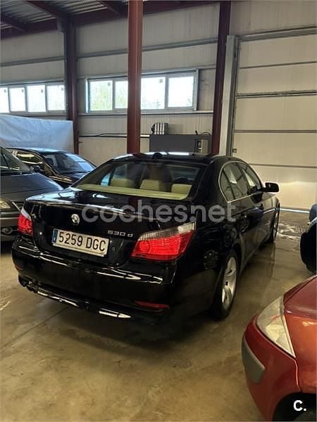 Usado BMW 530 218 CV (160 kW) 2005 Negro Berlina