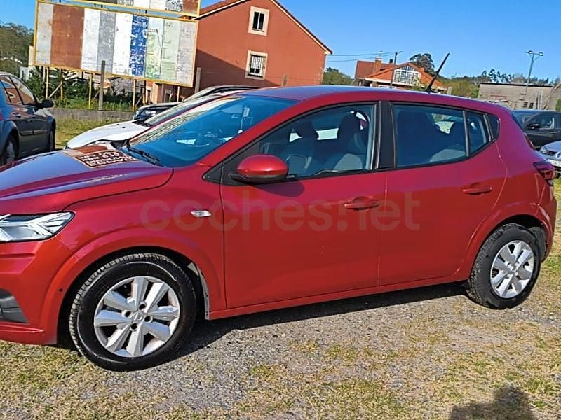 Occasion Dacia Sandero Expression 101 ch (74 kW) 2022 Rouge Berline
