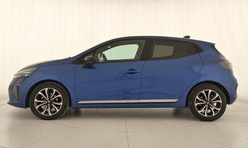 Usado Renault Clio V Techno 100 CV (73 kW) 2025 Azul Berlina