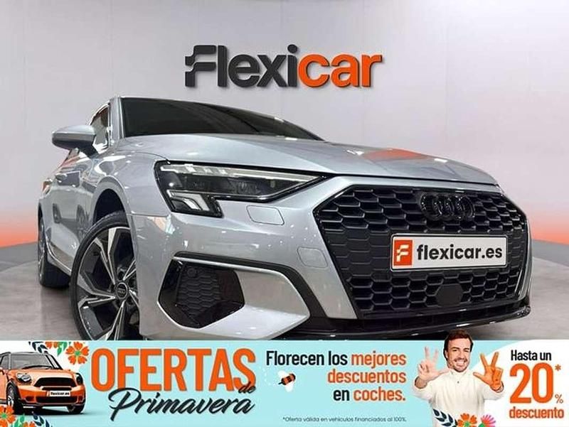 Usado Audi A3 110 CV (80 kW) 2023 Gris Berlina