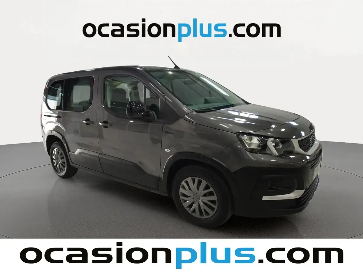 Usado Peugeot Rifter Style 100 CV (73 kW) 2022 Gris plata Monovolumen