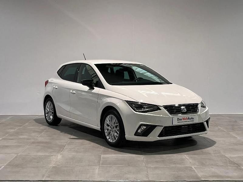 Blanco Usado 2025 Seat Ibiza FR | 17.990 € (Precio justo) - Imagen 1/4