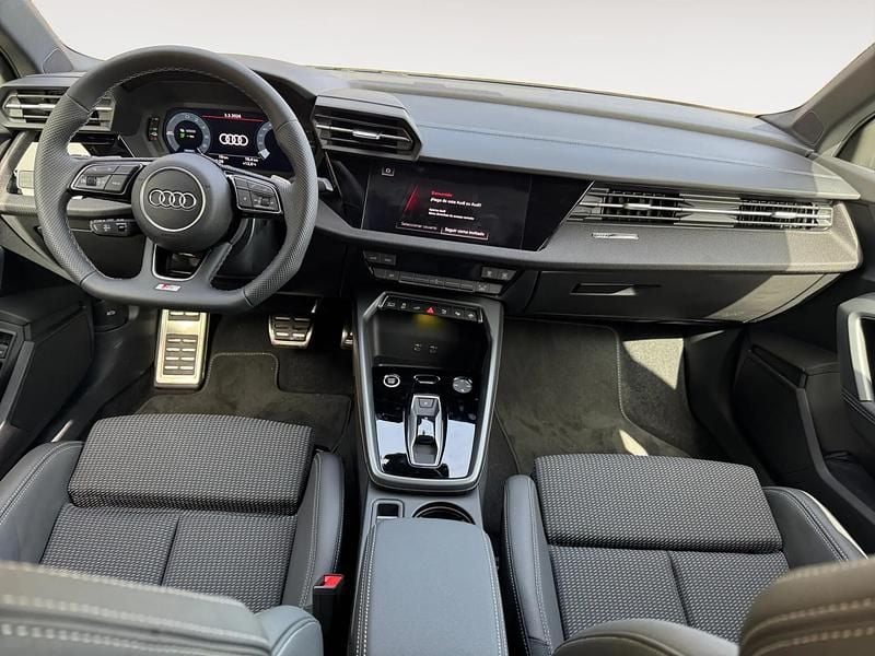Nuevo Audi A3 Sportback e-tron 204 CV (150 kW) 2026 Gris/plata Utilitario