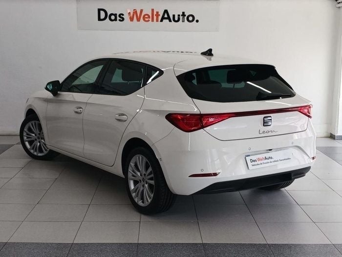 Blanco Usado 2024 Seat Leon Style | 22.900 € (Super precio) - Imagen 1/4