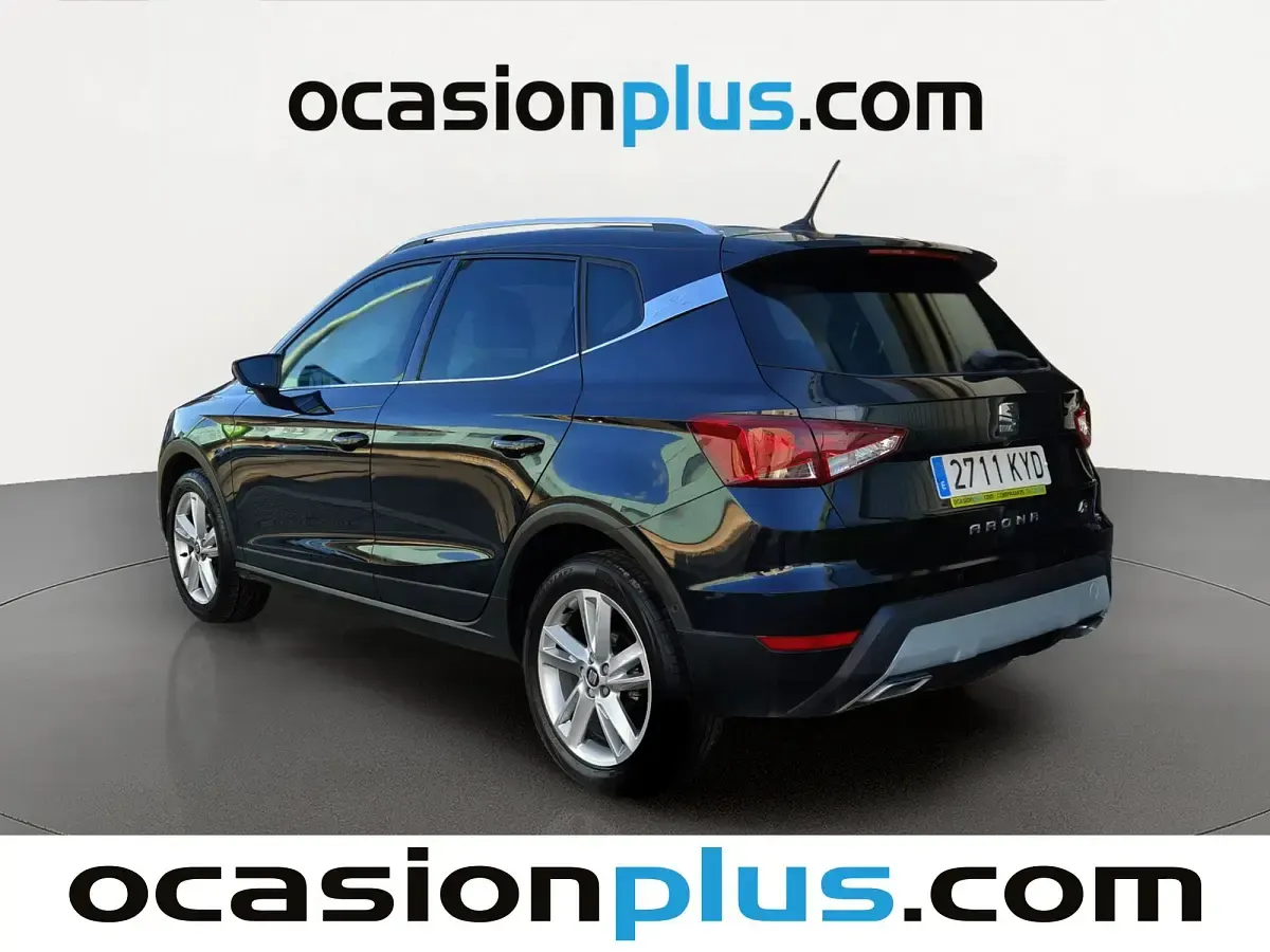Usado Seat Arona Ecomotive 116 CV (85 kW) 2019 Negro SUV