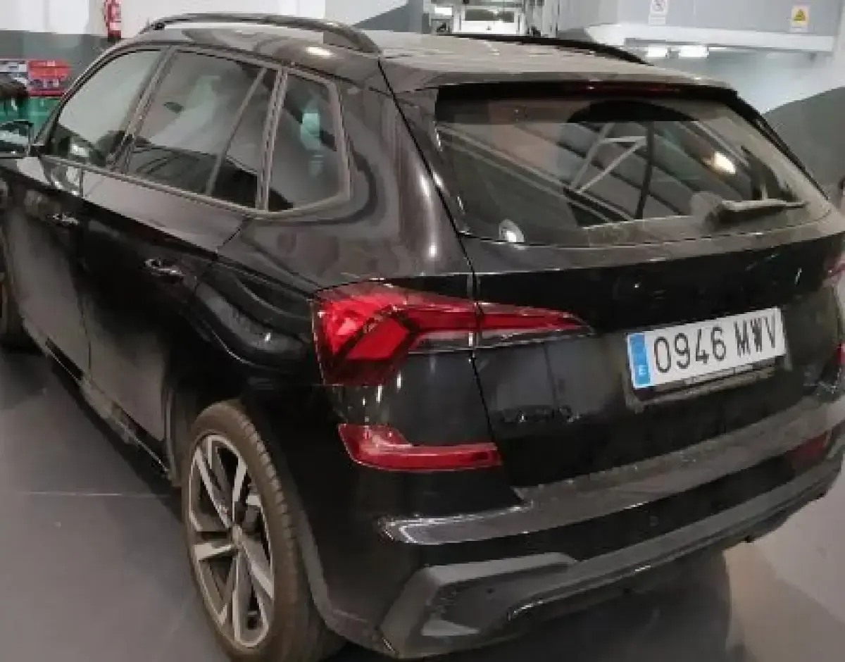 Usado Skoda Kamiq Monte Carlo 115 CV (84 kW) 2024 Negro SUV