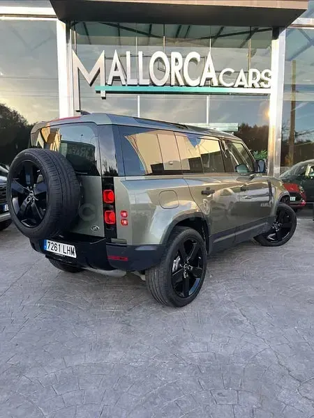 Usado Land Rover Defender SE 200 CV (147 kW) 2020 Verde SUV
