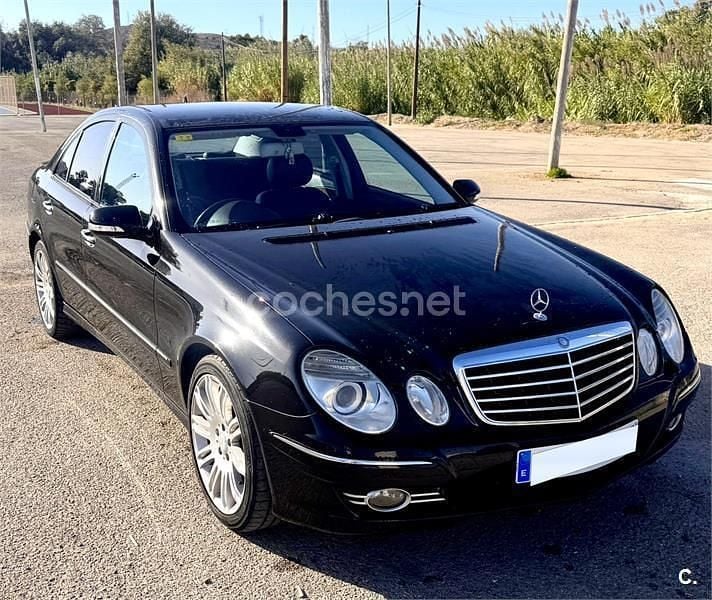 Negro Usado 2008 Mercedes E280 Avantgarde Berlina | 5499 € - Imagen 1/4