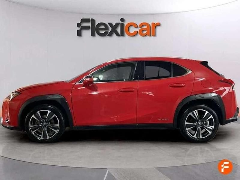 Usado Lexus UX 250h 184 CV (135 kW) 2022 Rojo SUV