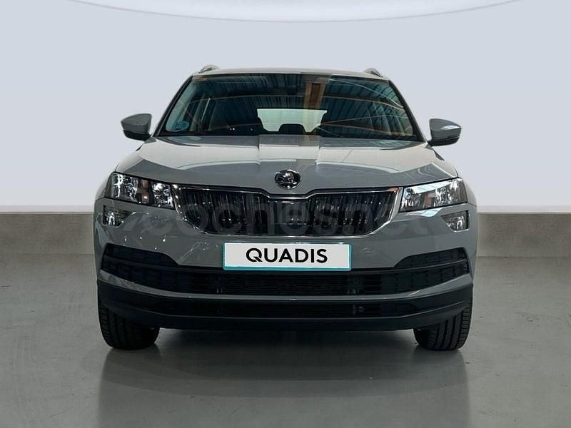 Usado Skoda Karoq Ambition 150 CV (110 kW) 2021 Gris / plata SUV