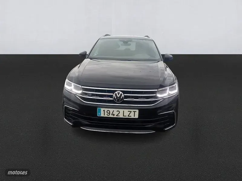 Usado VW Tiguan R-line 150 CV (110 kW) 2022 Negro SUV