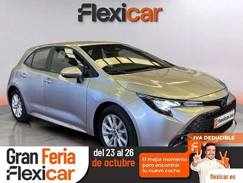 Gris Usado 2023 Toyota Corolla Active Utilitario | 15.890 € (Buen precio) - Imagen 1/4