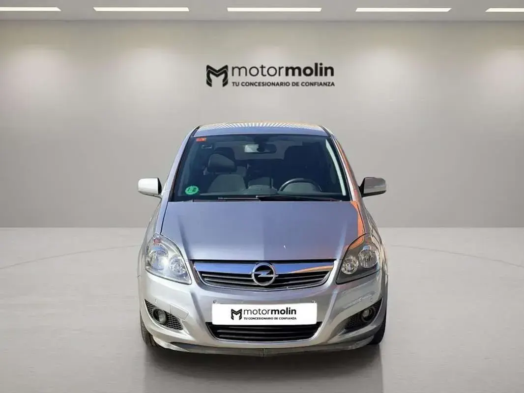 Usado Opel Zafira Enjoy Plus 116 CV (85 kW) 2011 Gris Monovolumen