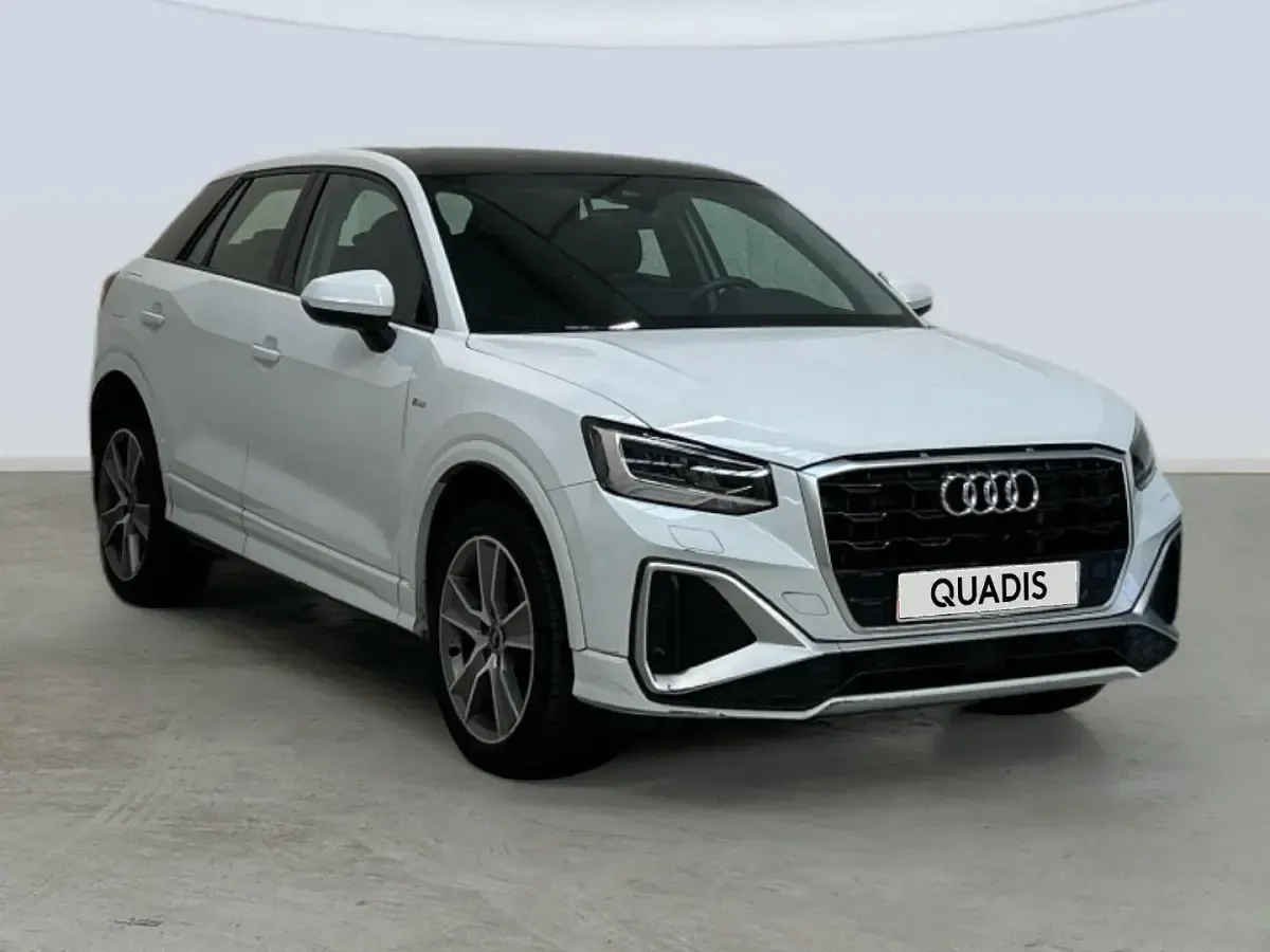 Usado Audi Q2 S-Line 150 CV (110 kW) 2022 Blanco SUV