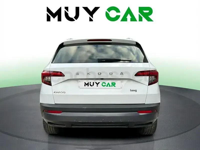 Usado Skoda Karoq Ambition 115 CV (84 kW) 2020 Blanco SUV