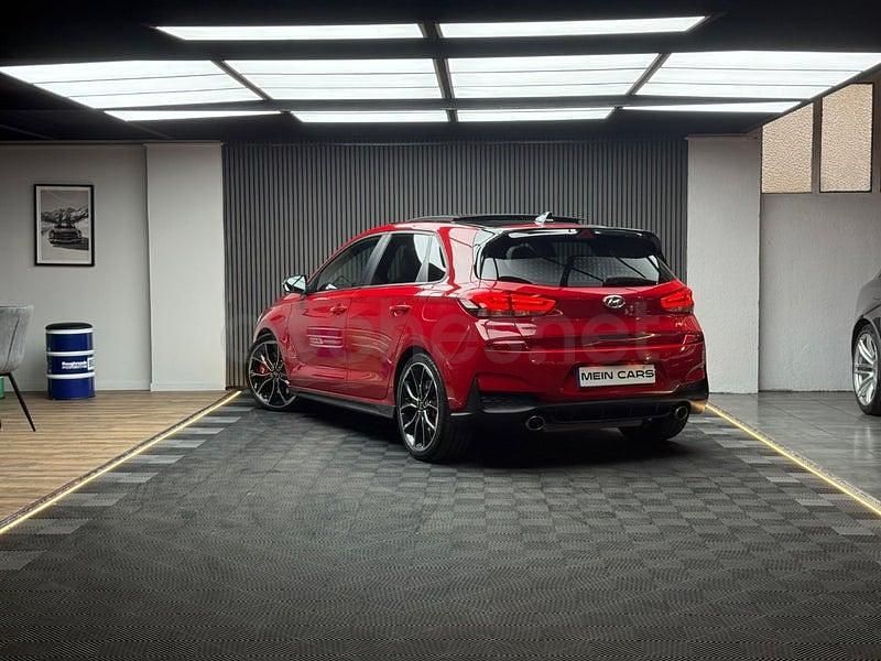 Usado Hyundai i30 275 CV (202 kW) 2019 Rojo Berlina