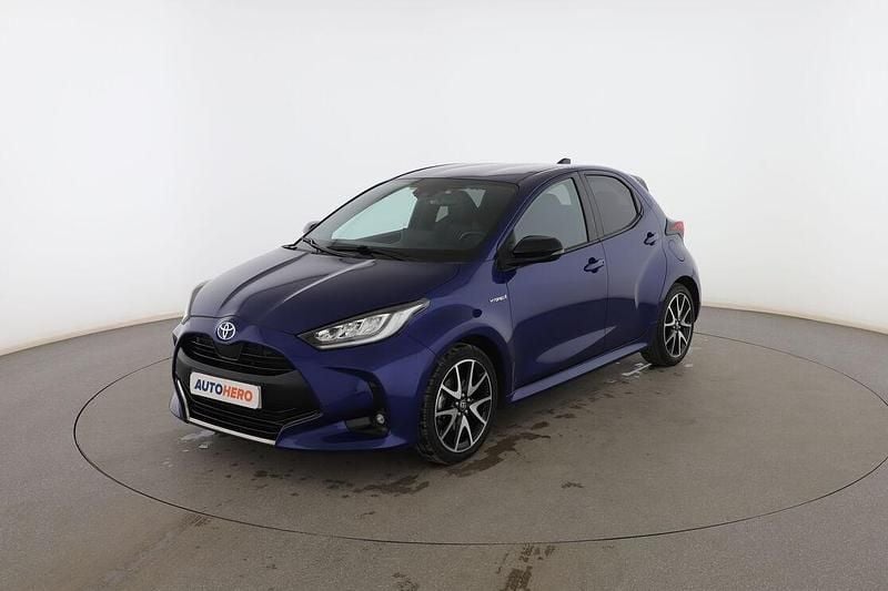 Azul Usado 2020 Toyota Yaris Hybrid Plus Utilitario | 18.599 € (Caro) - Imagen 1/3