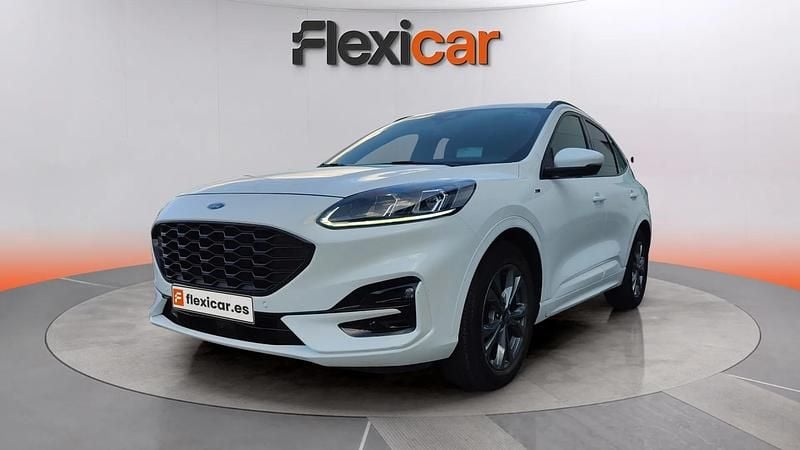 Usado Ford Kuga ST-Line 150 CV (110 kW) 2022 Blanco SUV