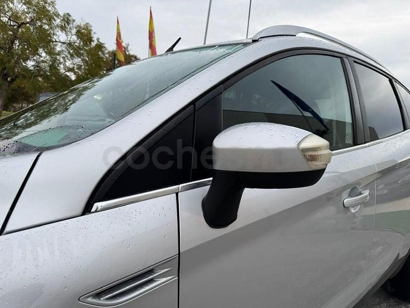 Usado Ford Kuga Titanium 140 CV (102 kW) 2010 Gris / plata SUV