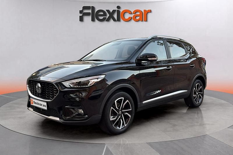 Usado MG ZS Luxury 111 CV (81 kW) 2023 Negro SUV