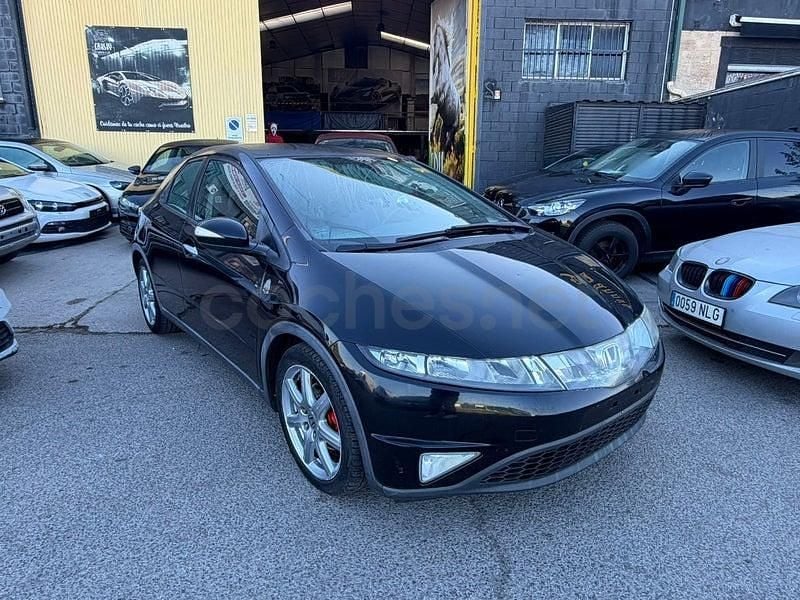 Usado Honda Civic Comfort 140 CV (102 kW) 2007 Negro Berlina