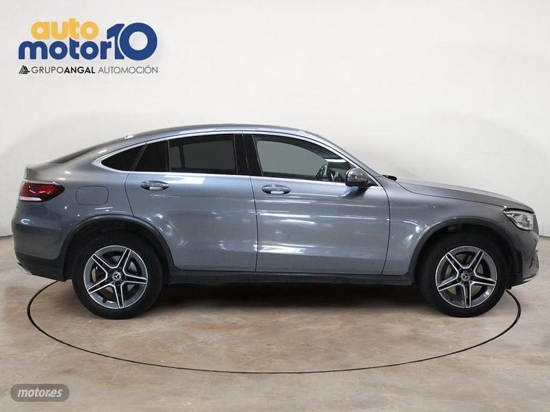 Usado Mercedes GLC300e 306 CV (225 kW) 2021 Gris Coupe