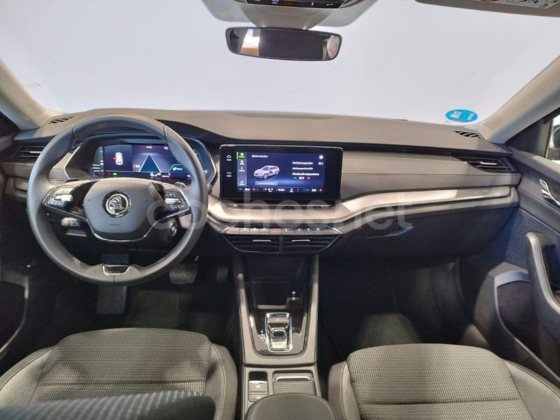 Usado Skoda Octavia 204 CV (150 kW) 2022 Negro Familiar