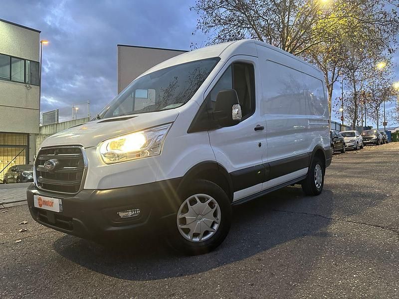 Usado Ford Transit 130 CV (95 kW) 2022 Blanco Berlina