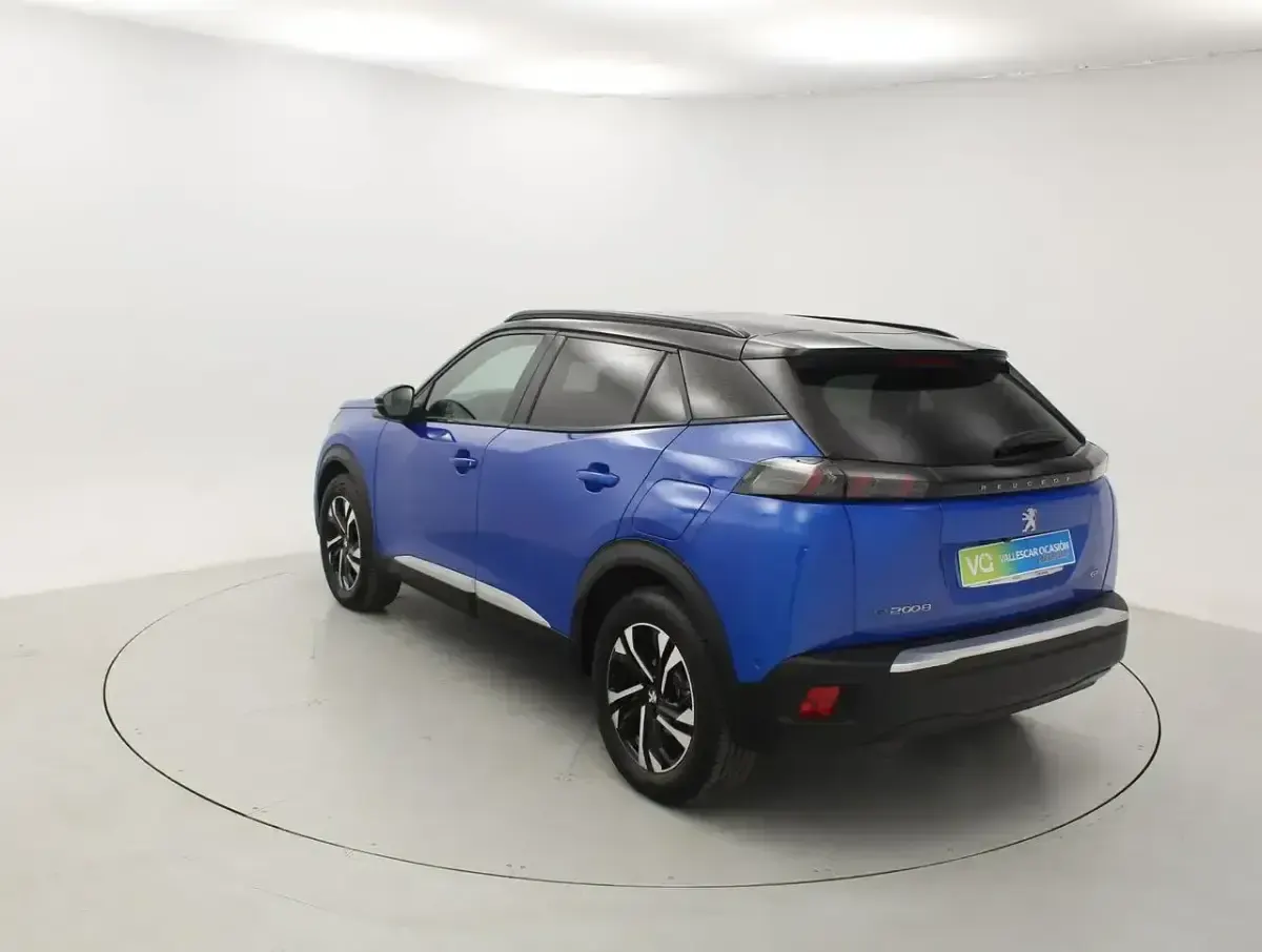 Occasion Peugeot e-2008 GT 100 kW (136 ch) 2023 Bleue SUV