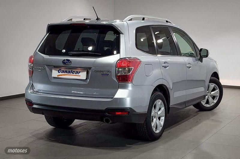 Usado Subaru Forester 147 CV (108 kW) 2013 Gris SUV