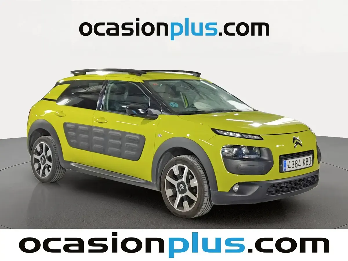 Usado Citroën C4 Cactus Shine 100 CV (73 kW) 2017 Amarillo Utilitario