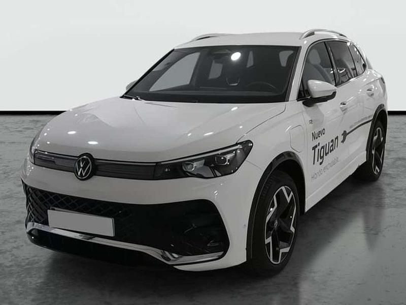 Blanco Usado 2024 VW Tiguan R-line SUV | 32.190 € (Precio justo) - Imagen 1/4