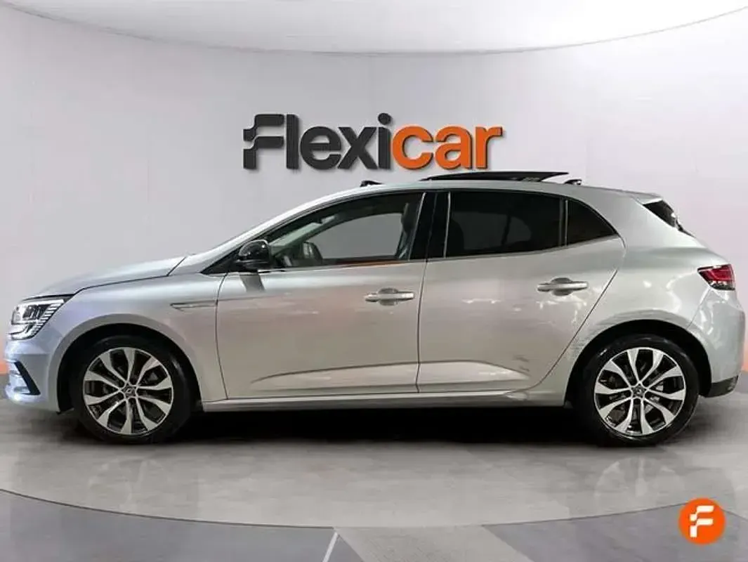 Usado Renault Mégane IV Techno 140 CV (102 kW) 2024 Gris Utilitario