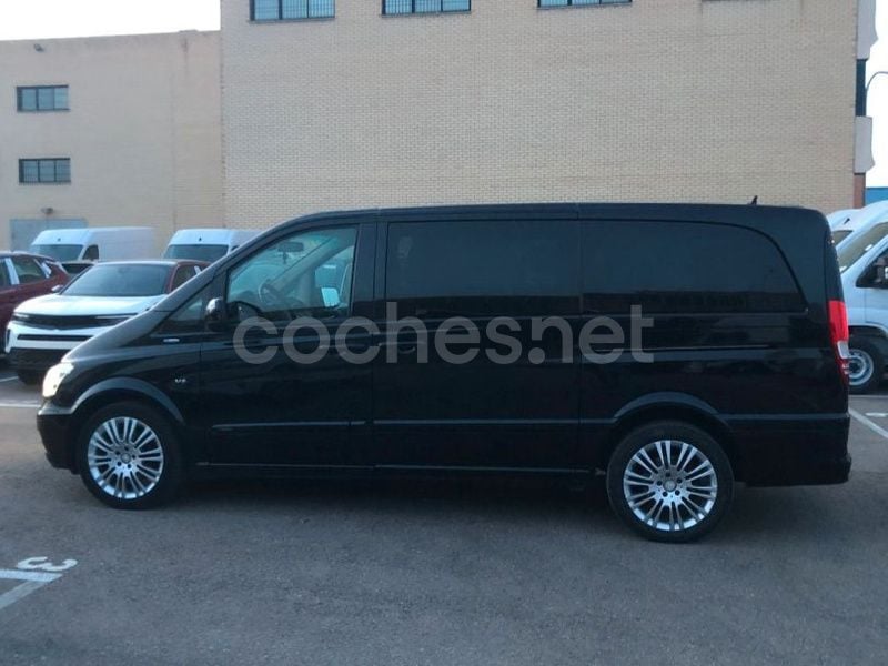 Negro Usado 2012 Mercedes Viano Edition Monovolumen | 23.000 € (Precio justo) - Imagen 1/4