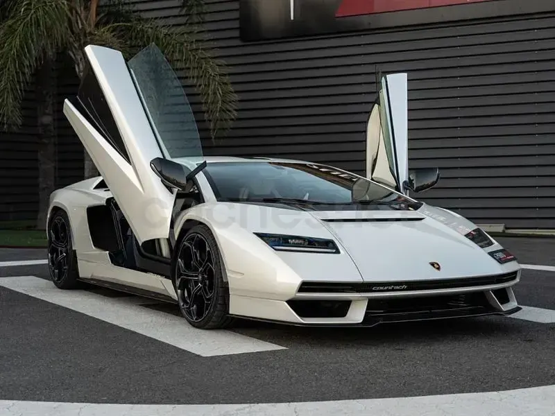 Usado Lamborghini Countach 814 CV (598 kW) 2023 Coupe