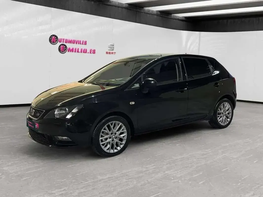 Usado Seat Ibiza Style 105 CV (77 kW) 2016 Negro Utilitario