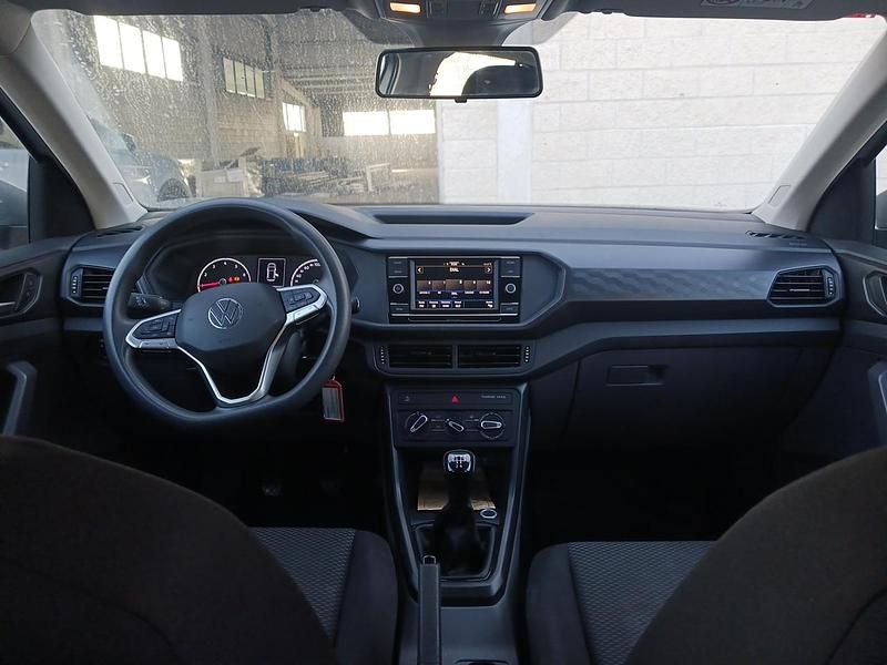 Usado VW T-Cross Edition 95 CV (69 kW) 2021 Plata réflex metalizado SUV