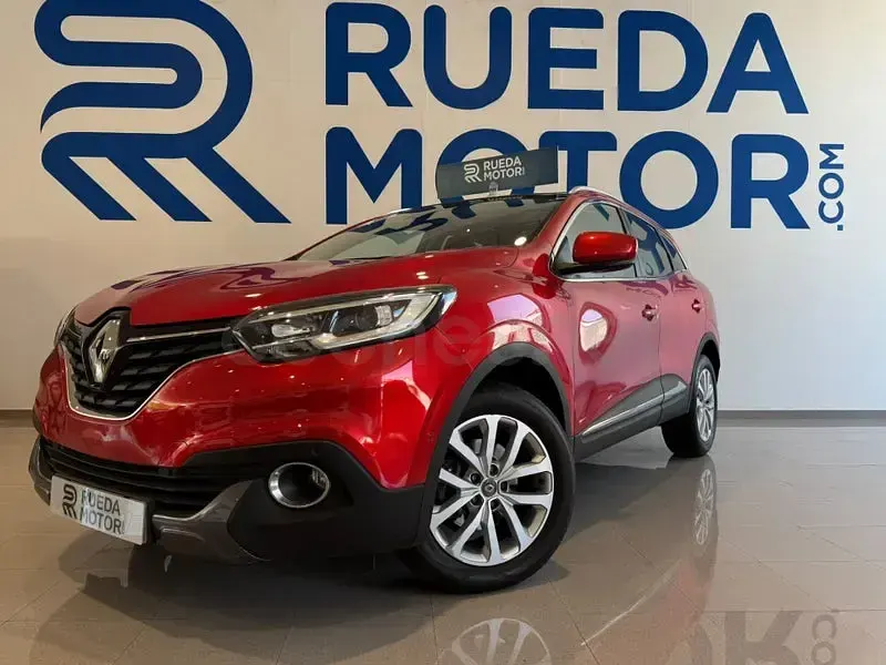 Usado Renault Kadjar Zen 130 CV (95 kW) 2016 Rojo SUV
