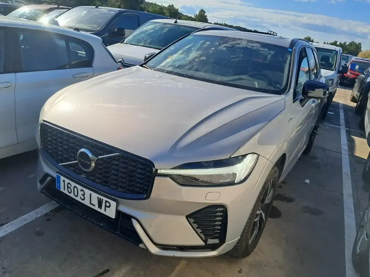 Usado Volvo XC60 R-Design 355 CV (261 kW) 2022 SUV