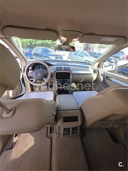 Usado Mercedes R320 224 CV (164 kW) 2007 Blanco Monovolumen