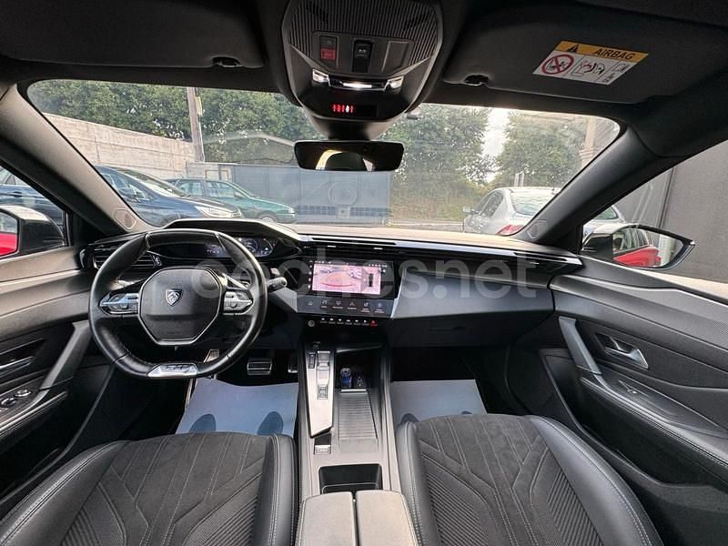 Usado Peugeot 308 SW GT 130 CV (95 kW) 2022 Rojo Familiar