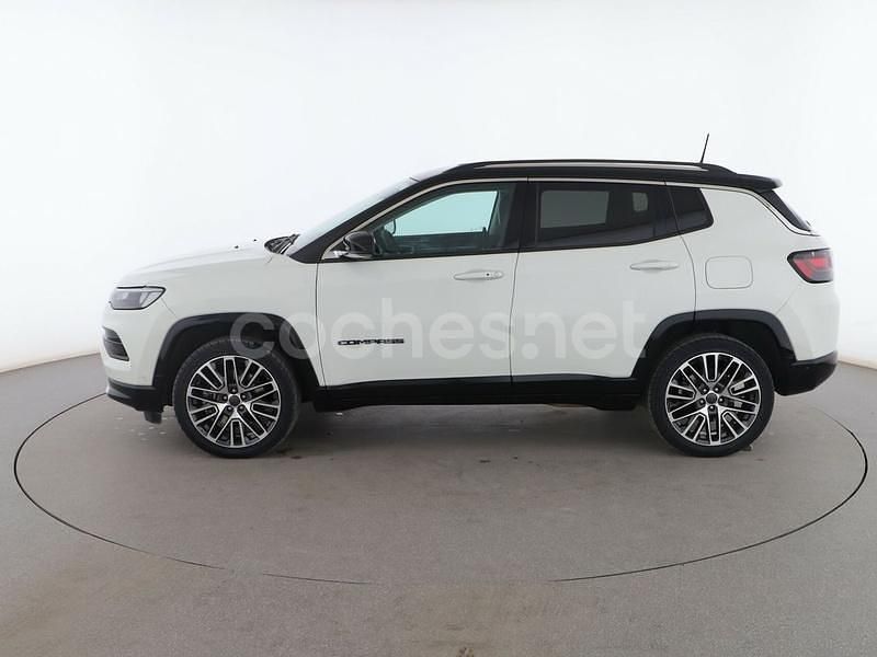 Usado Jeep Compass 80th Anniversary 240 CV (176 kW) 2021 Blanco SUV