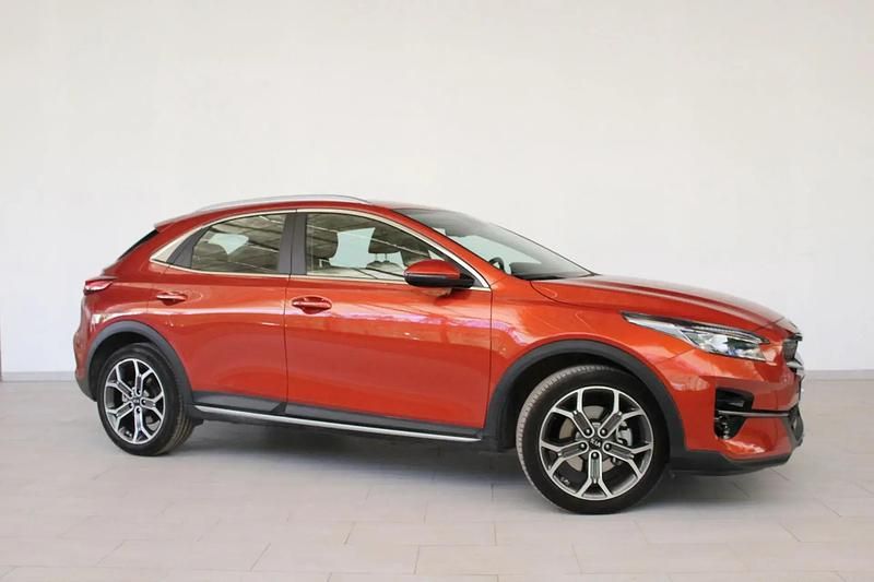 Usado Kia XCeed 141 CV (103 kW) 2021 Naranja SUV